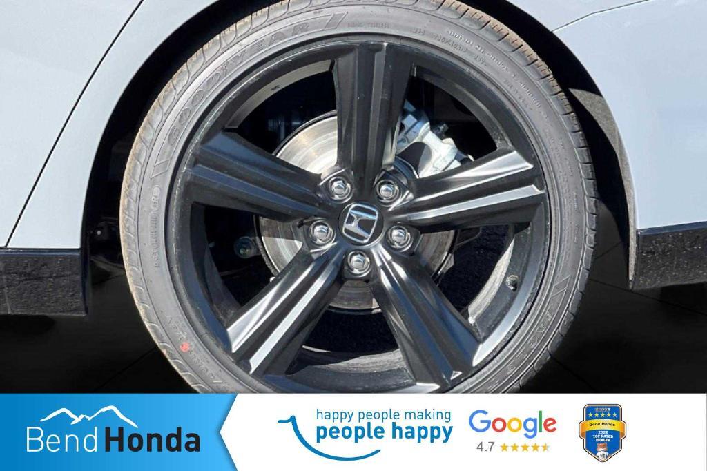 new 2025 Honda Accord Hybrid car, priced at $35,118