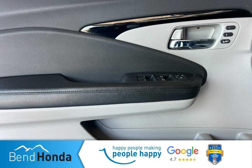 used 2016 Honda Pilot car, priced at $18,990
