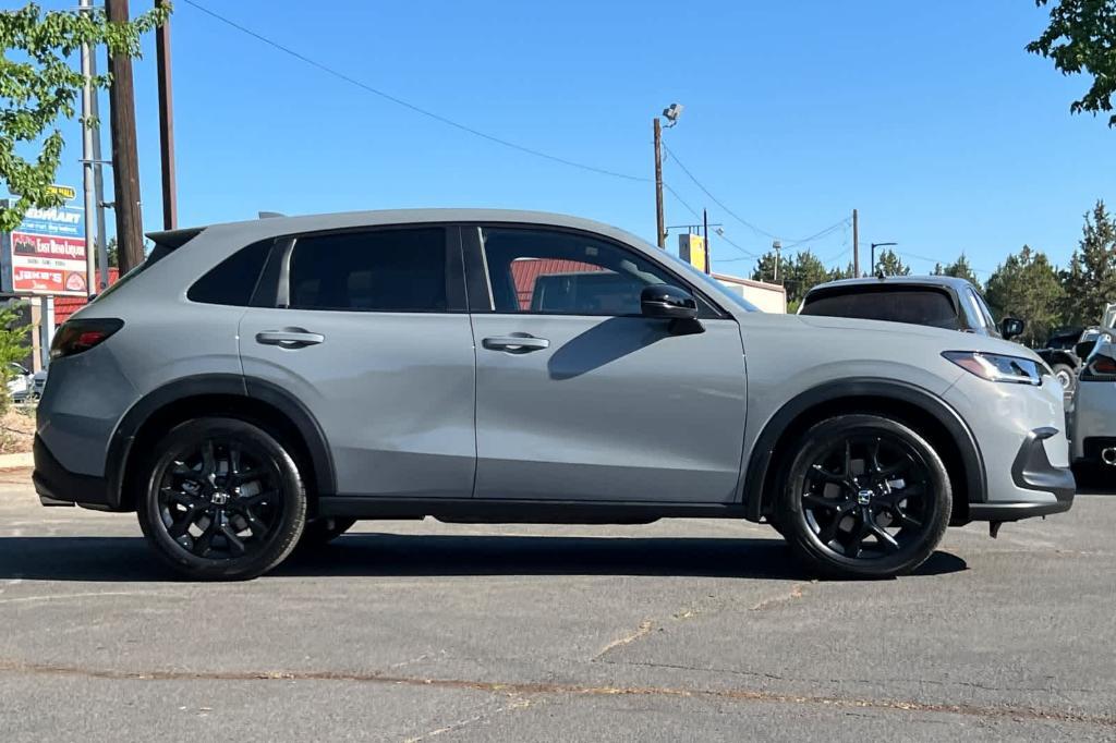 new 2025 Honda HR-V car, priced at $30,505