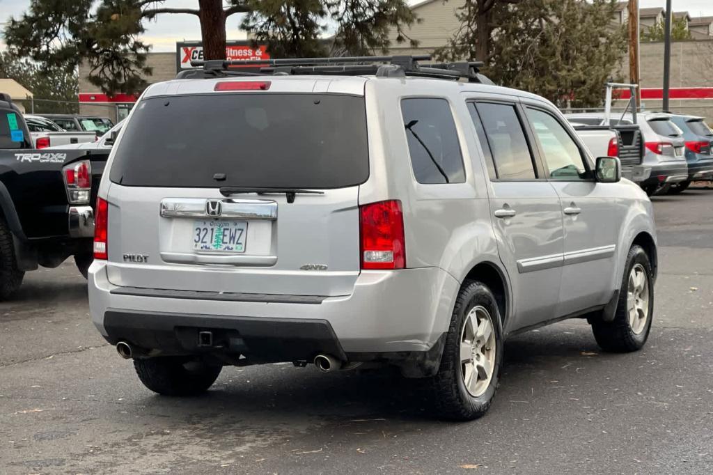 used 2011 Honda Pilot car, priced at $14,990