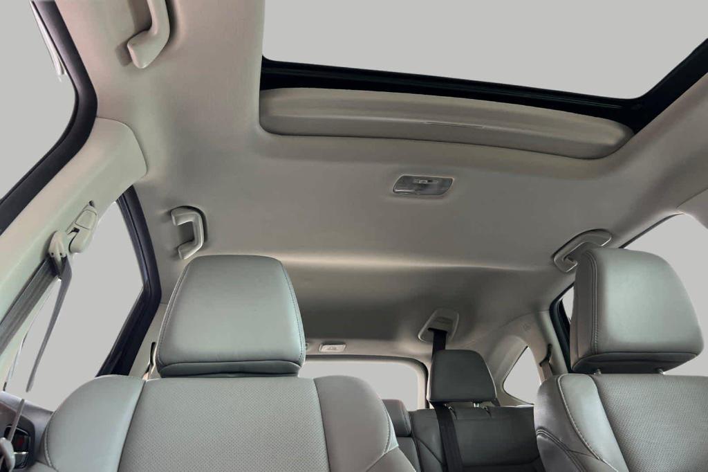 used 2016 Honda CR-V car, priced at $17,490