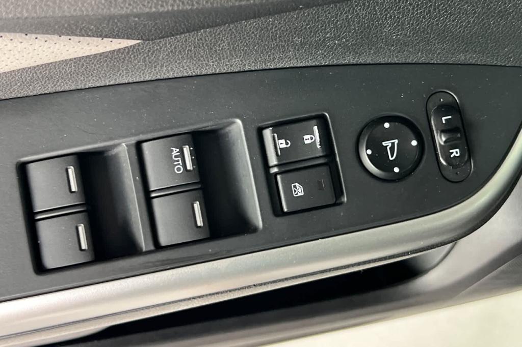 used 2016 Honda CR-V car, priced at $17,490
