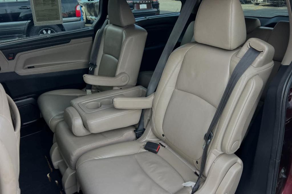 used 2018 Honda Odyssey car, priced at $19,996