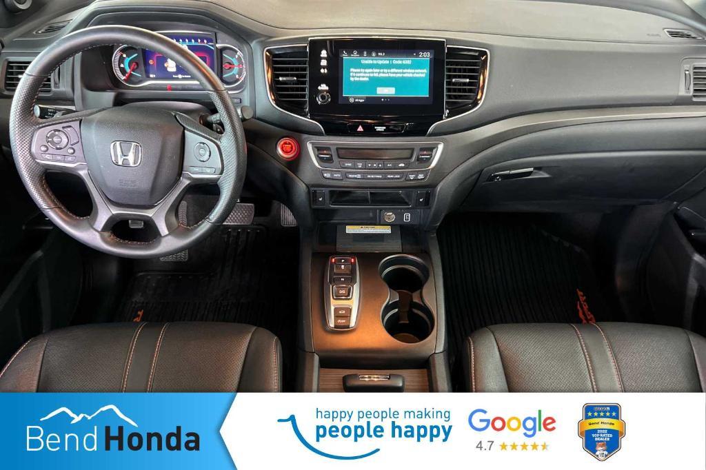 used 2022 Honda Pilot car, priced at $39,990