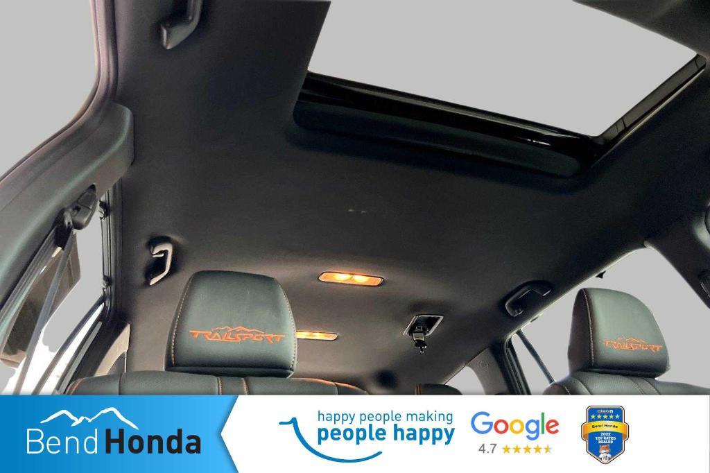 used 2022 Honda Pilot car, priced at $39,990
