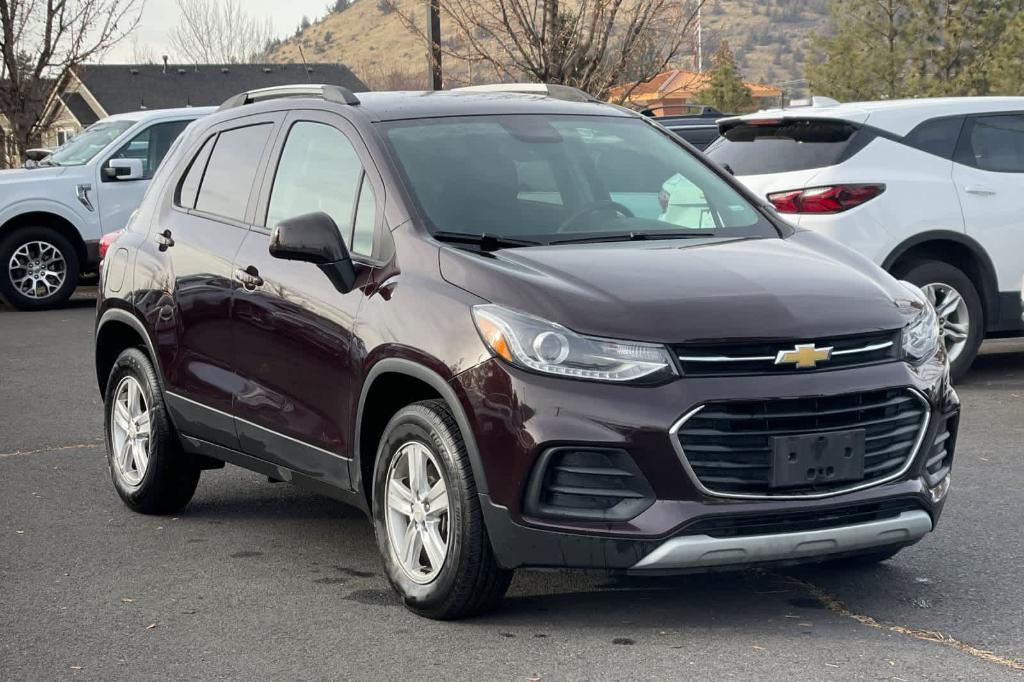 used 2022 Chevrolet Trax car, priced at $17,990