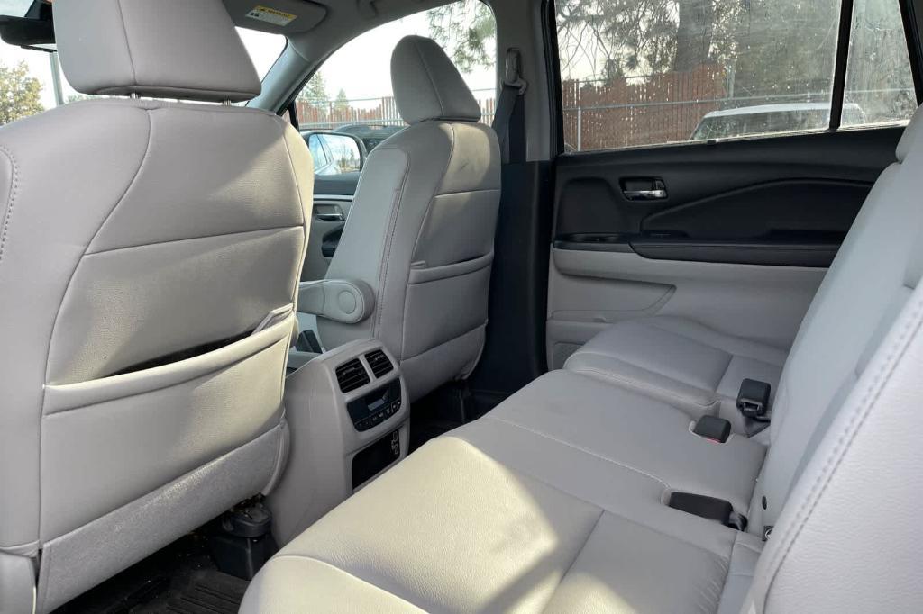 used 2019 Honda Pilot car