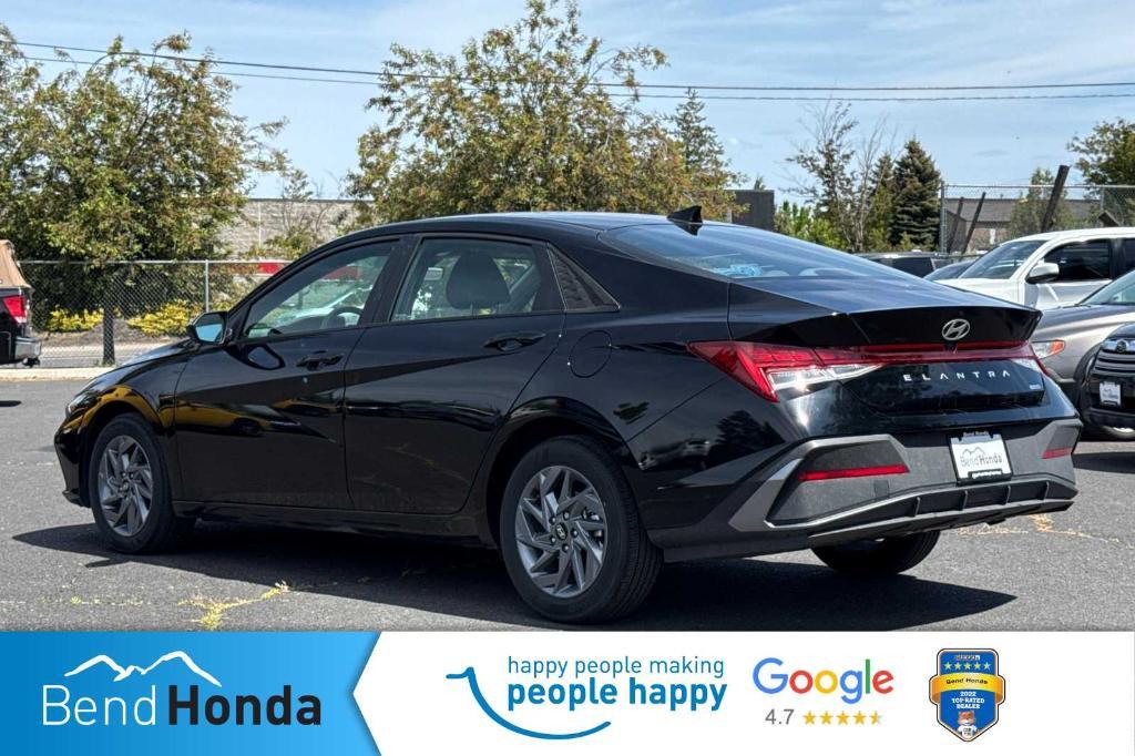 used 2024 Hyundai ELANTRA HEV car