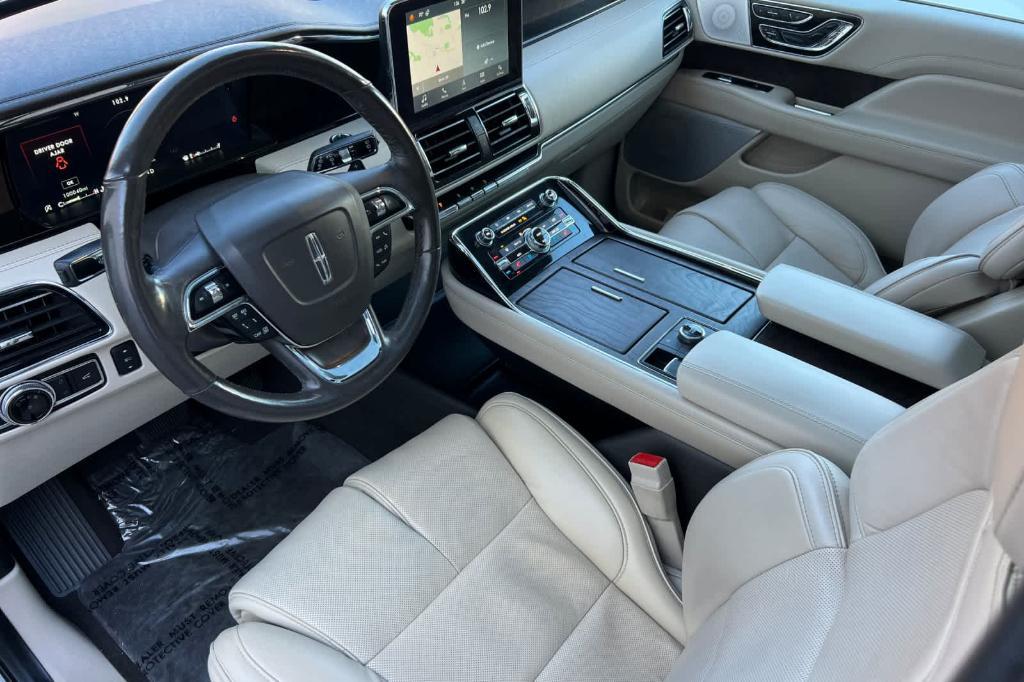 used 2019 Lincoln Navigator car, priced at $34,996