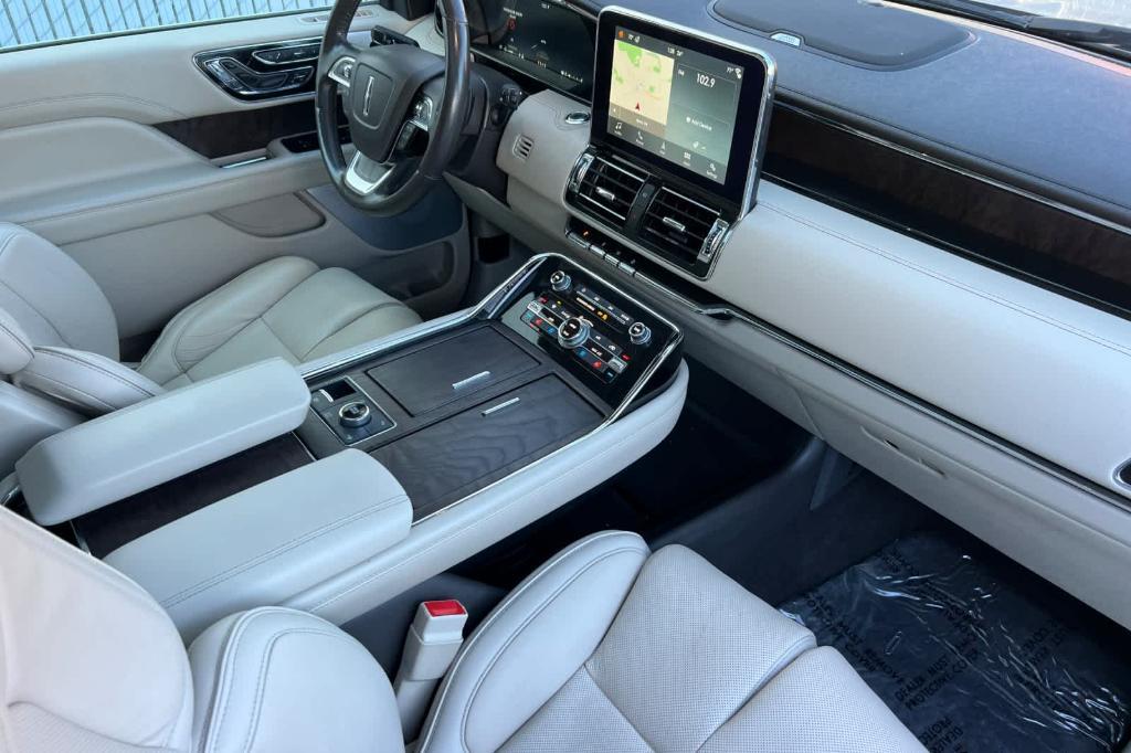 used 2019 Lincoln Navigator car, priced at $34,996