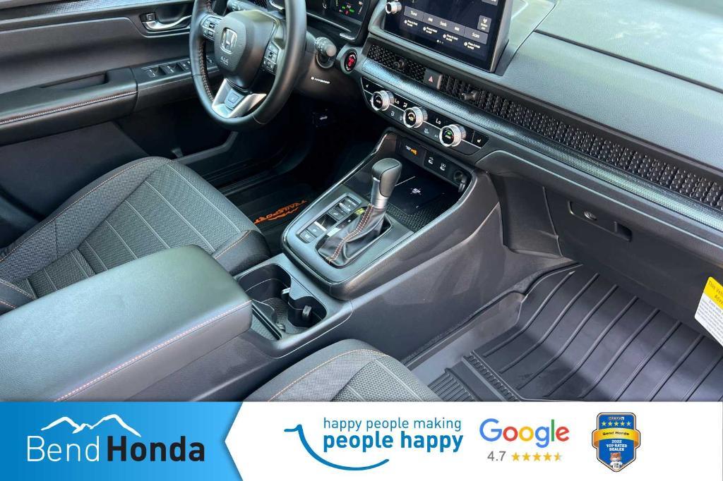 new 2026 Honda CR-V Hybrid car, priced at $40,705