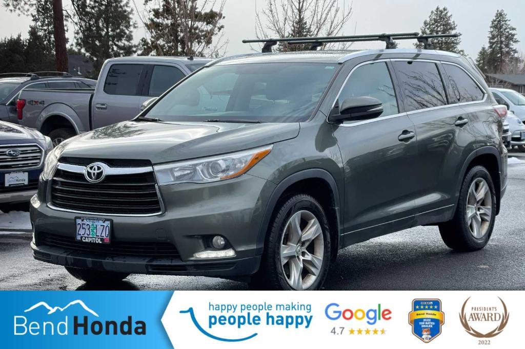 used 2015 Toyota Highlander car, priced at $22,990