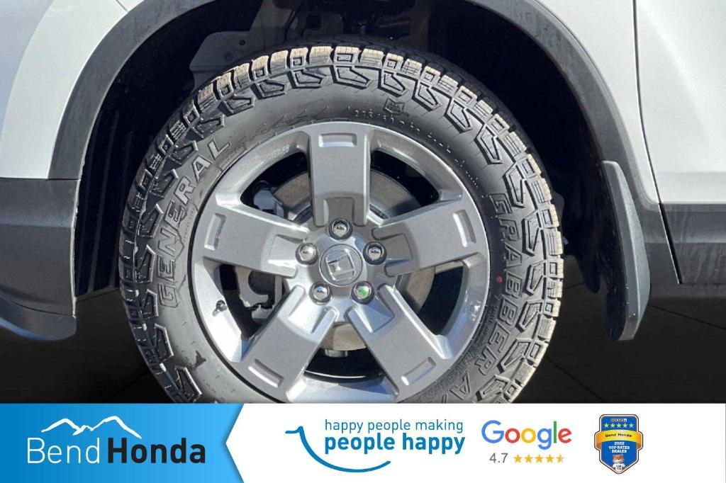 new 2025 Honda Ridgeline car, priced at $44,498
