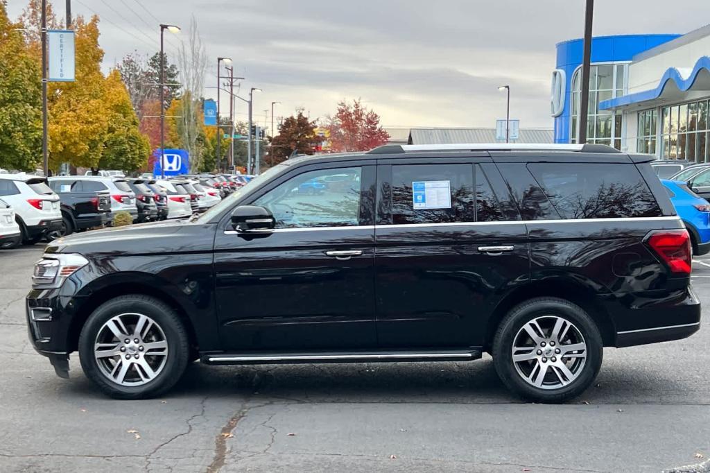 used 2022 Ford Expedition car, priced at $37,996