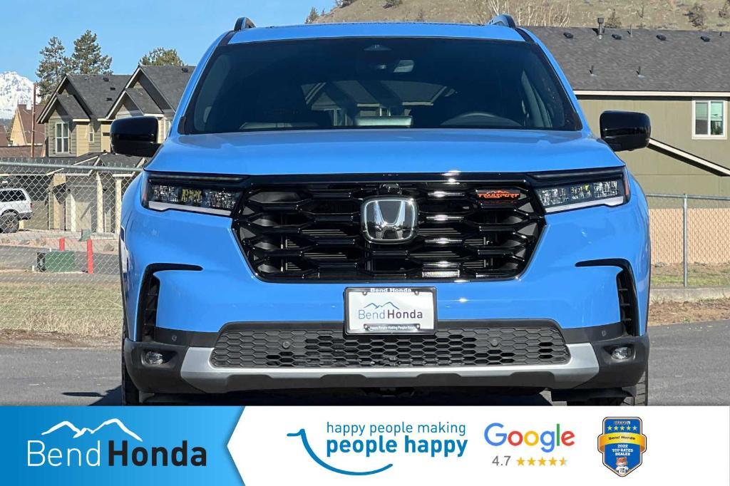 new 2025 Honda Pilot car, priced at $51,305