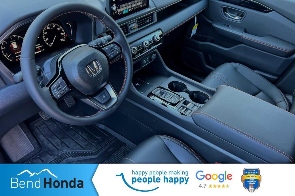 new 2025 Honda Pilot car, priced at $51,305