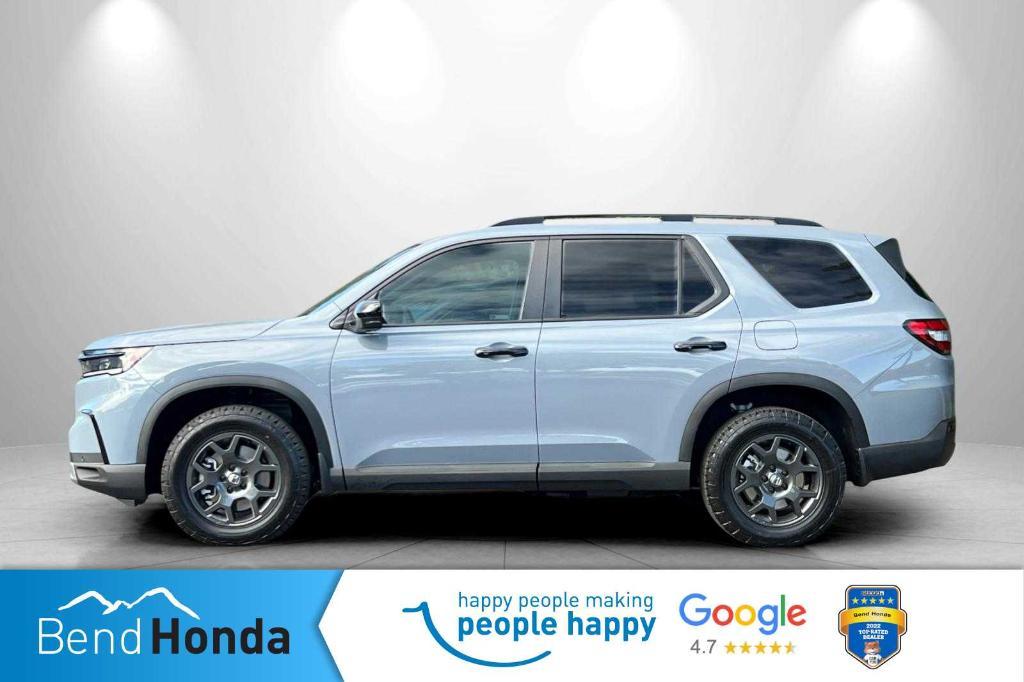 new 2025 Honda Pilot car, priced at $51,305