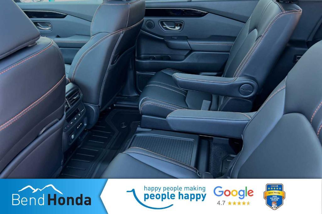 new 2025 Honda Pilot car, priced at $51,305