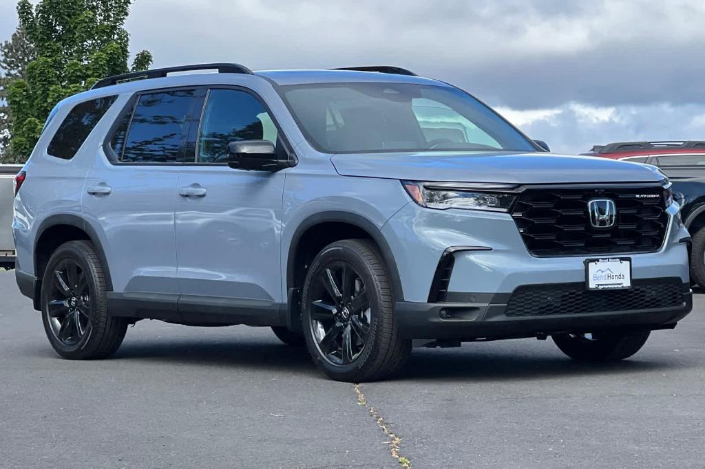 new 2025 Honda Pilot car, priced at $56,430