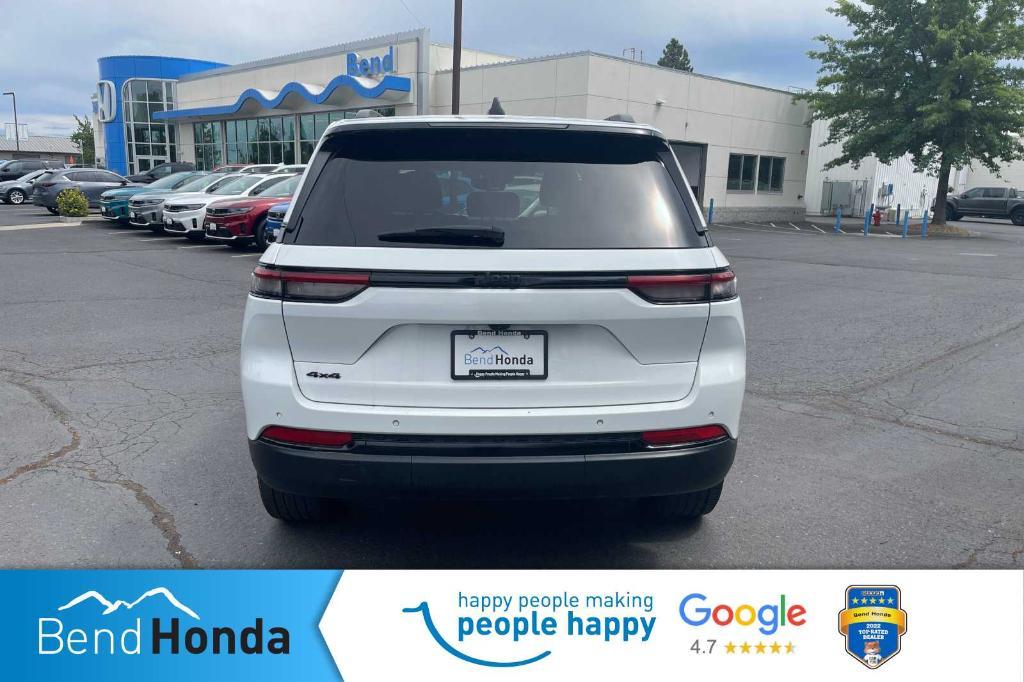 used 2023 Jeep Grand Cherokee car