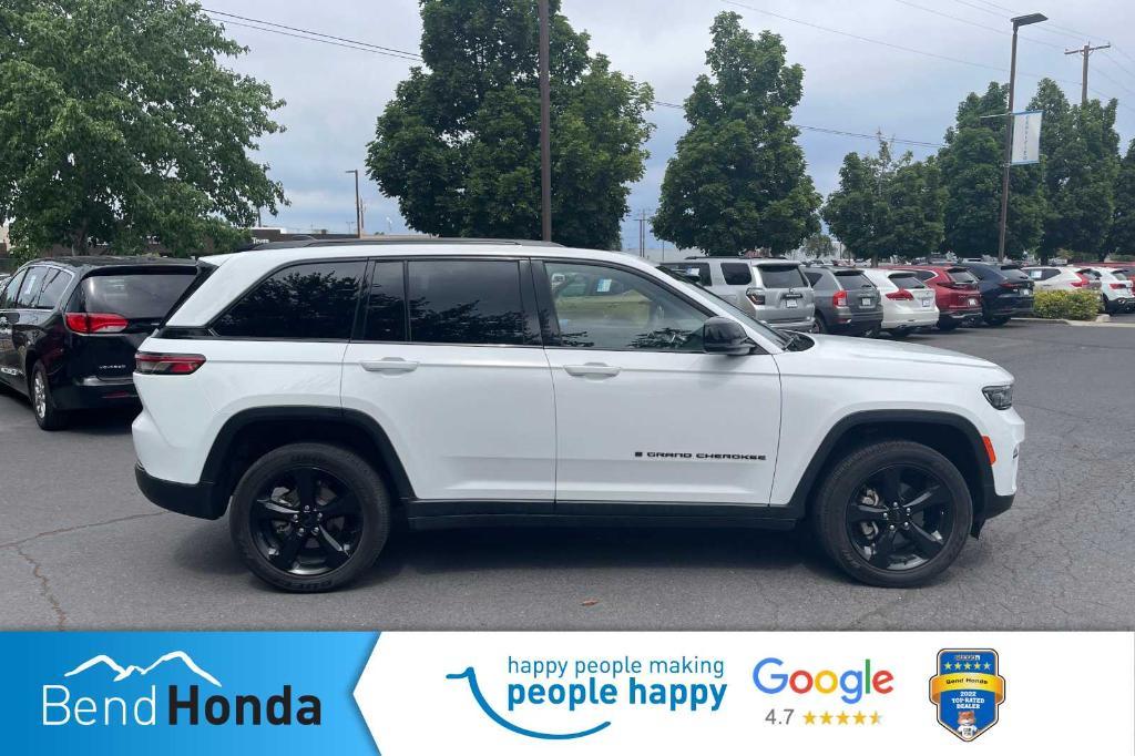 used 2023 Jeep Grand Cherokee car