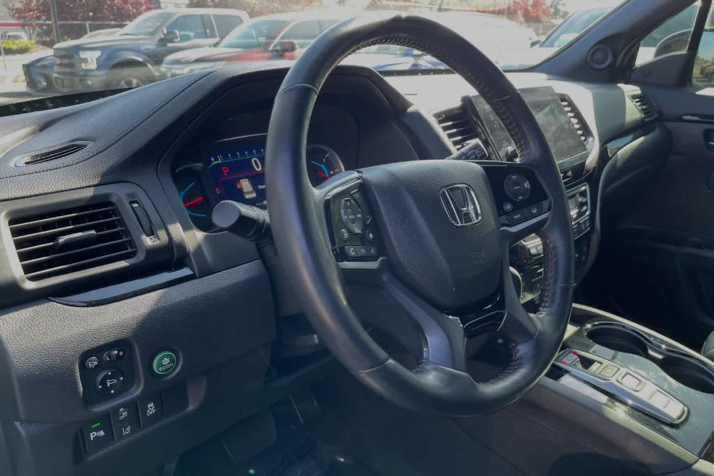 used 2021 Honda Pilot car, priced at $27,996