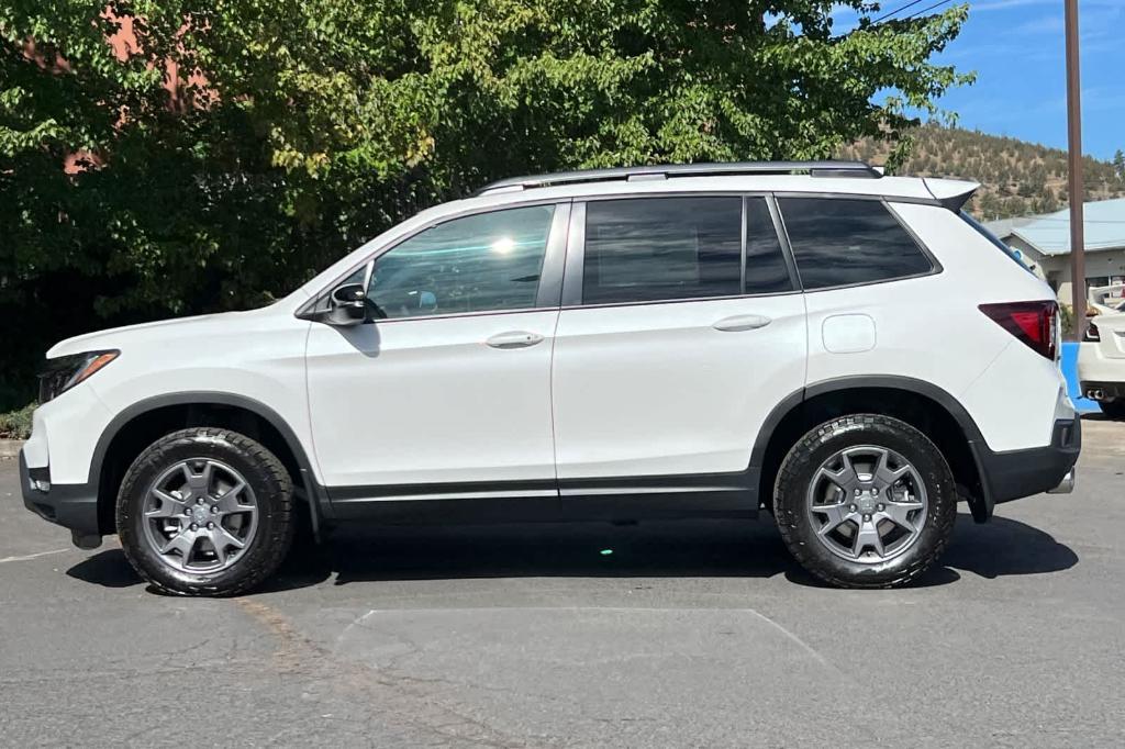 new 2025 Honda Passport car, priced at $46,850