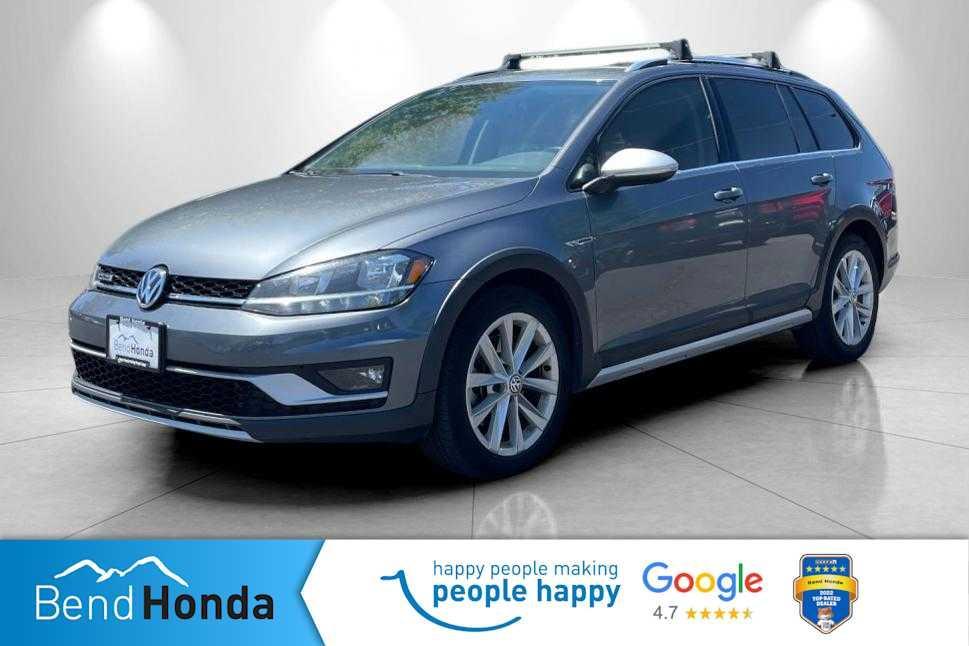 used 2018 Volkswagen Golf Alltrack car, priced at $23,990
