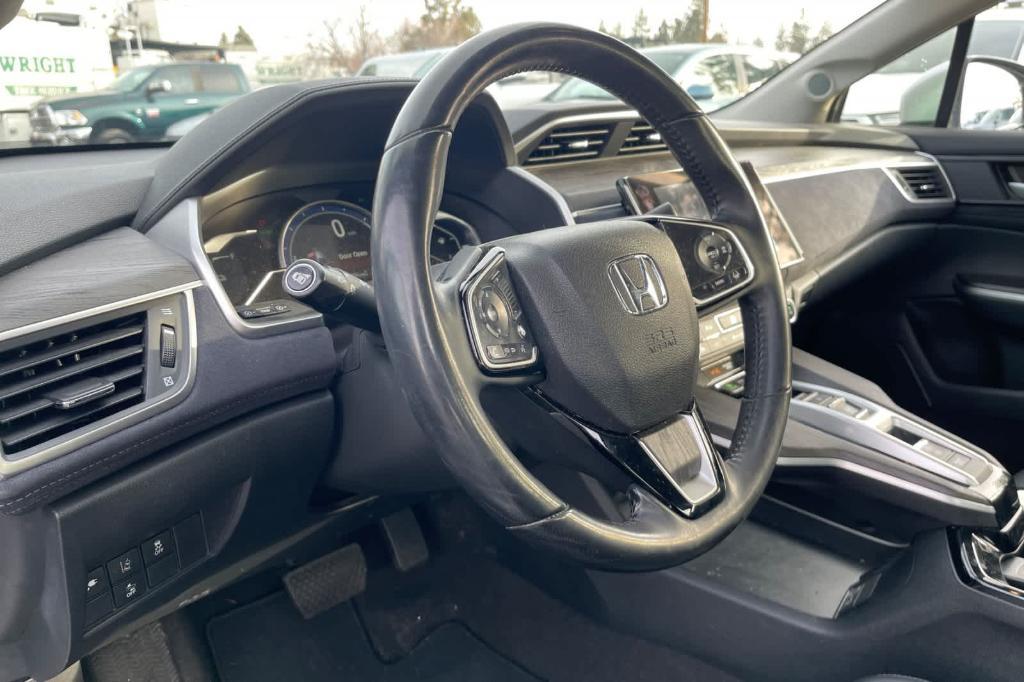 used 2018 Honda Clarity Plug-In Hybrid car, priced at $20,990