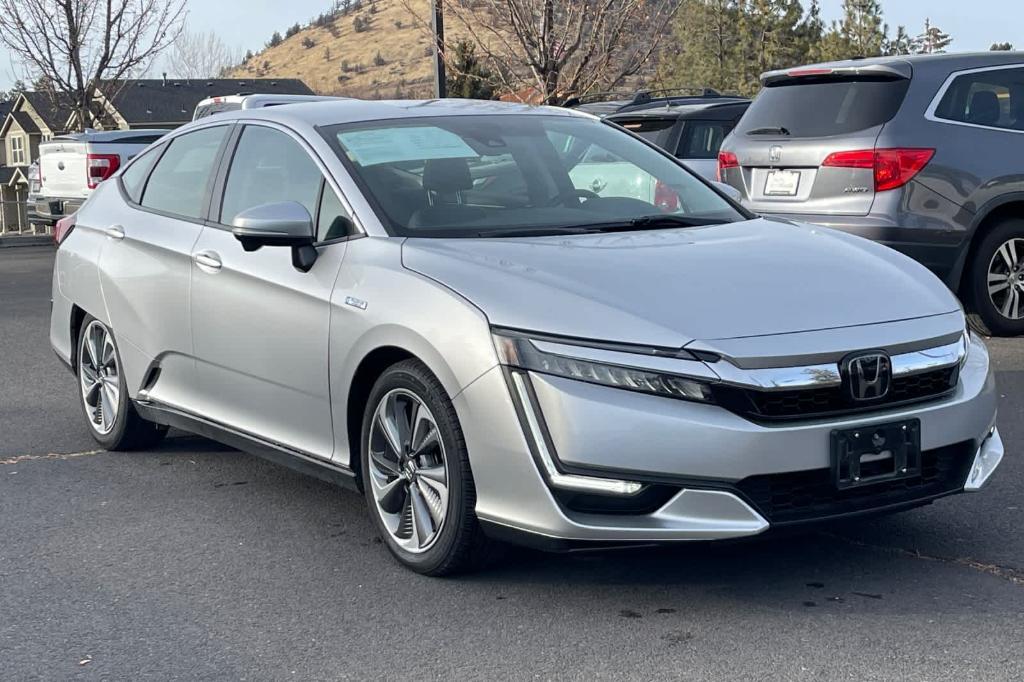 used 2018 Honda Clarity Plug-In Hybrid car, priced at $20,990