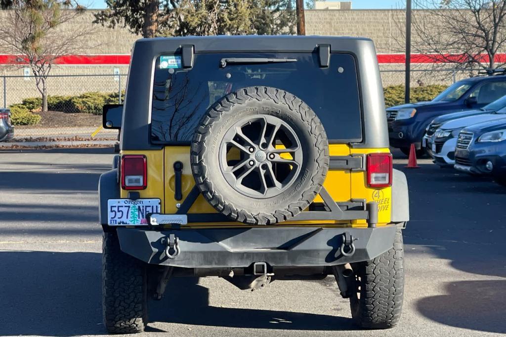 used 2015 Jeep Wrangler Unlimited car, priced at $18,496