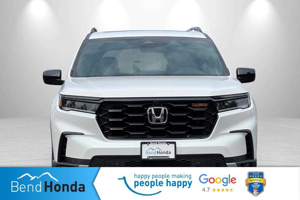 new 2025 Honda Pilot car, priced at $51,305
