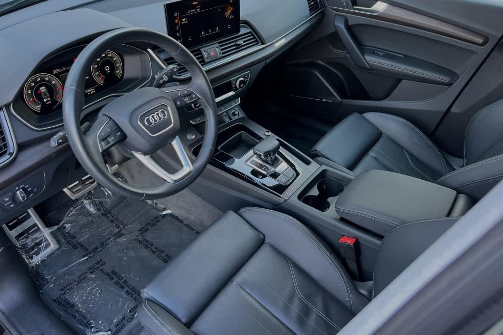 used 2024 Audi Q5 car, priced at $39,990