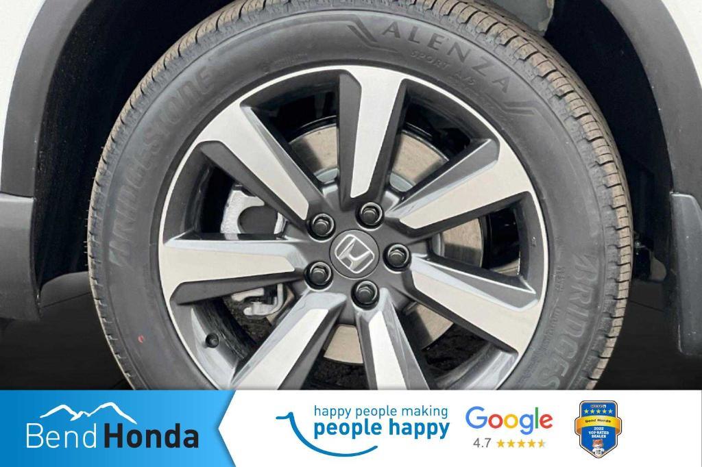 new 2025 Honda Pilot car, priced at $51,505