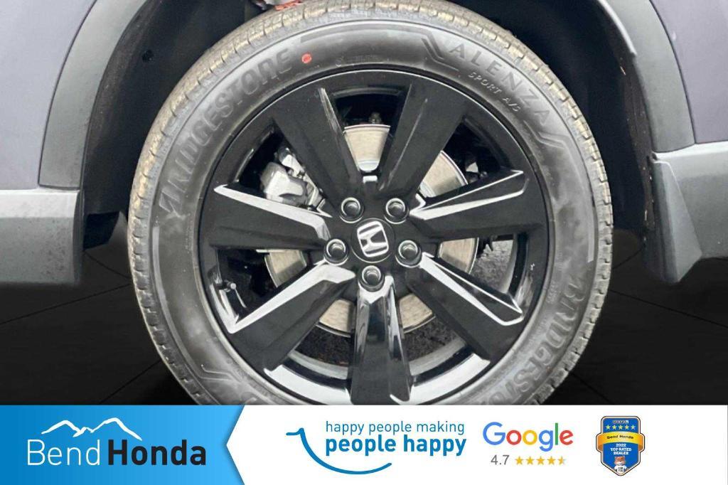 new 2025 Honda Pilot car, priced at $56,030
