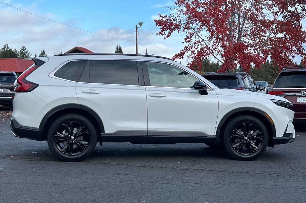 new 2025 Honda CR-V Hybrid car, priced at $42,905