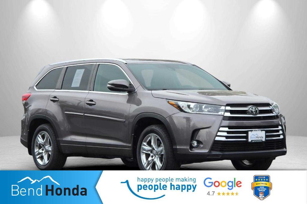 used 2019 Toyota Highlander car, priced at $28,996