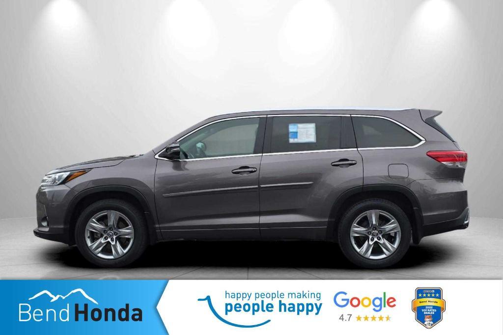 used 2019 Toyota Highlander car, priced at $28,996