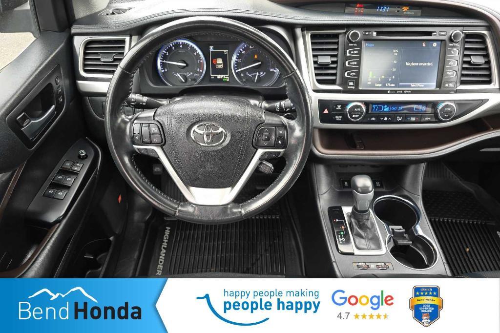 used 2019 Toyota Highlander car, priced at $28,996