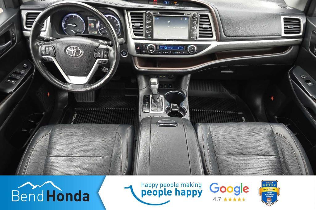used 2019 Toyota Highlander car, priced at $28,996