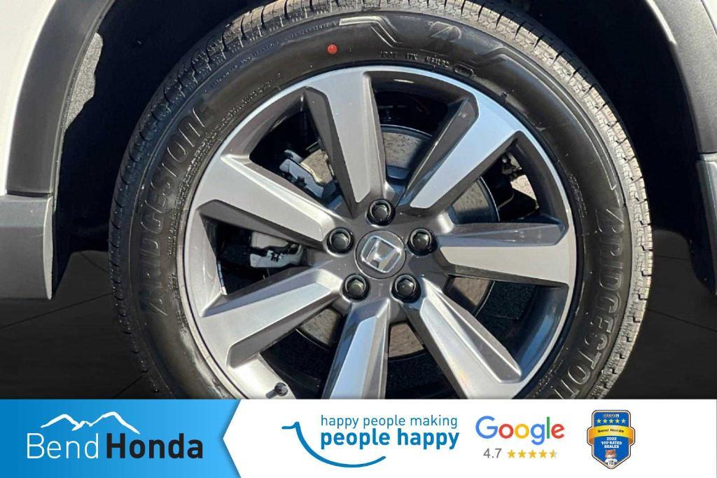 new 2025 Honda Pilot car, priced at $54,985