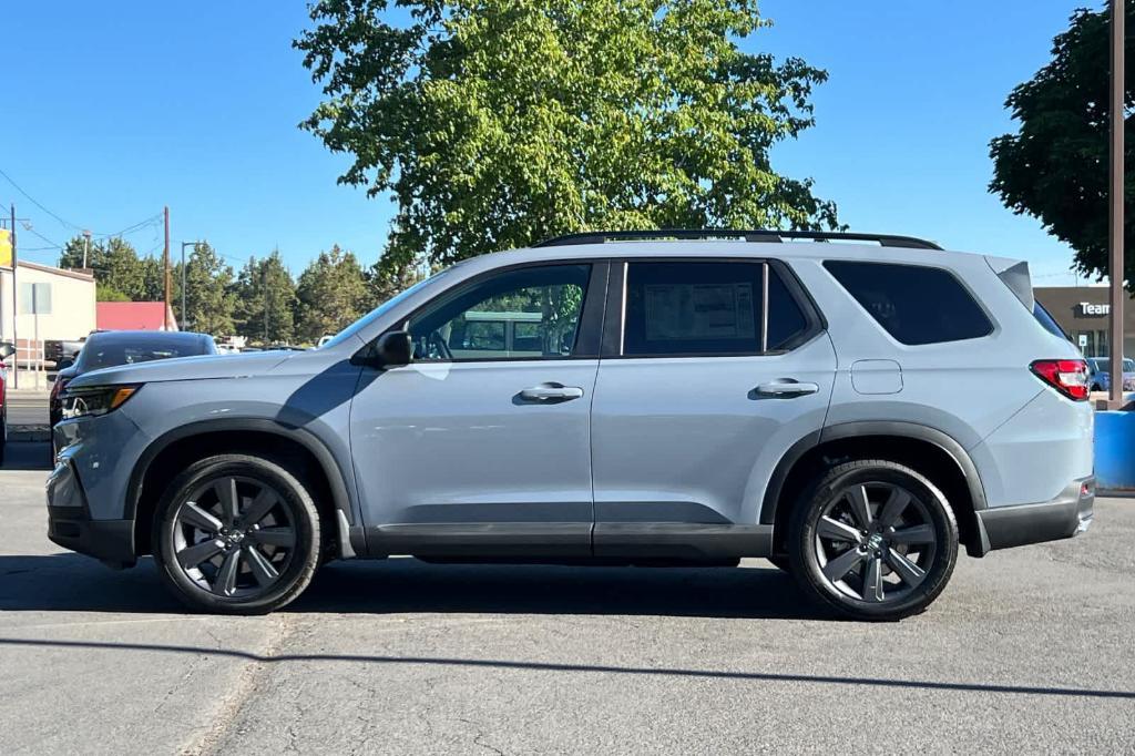 new 2025 Honda Pilot car, priced at $44,150