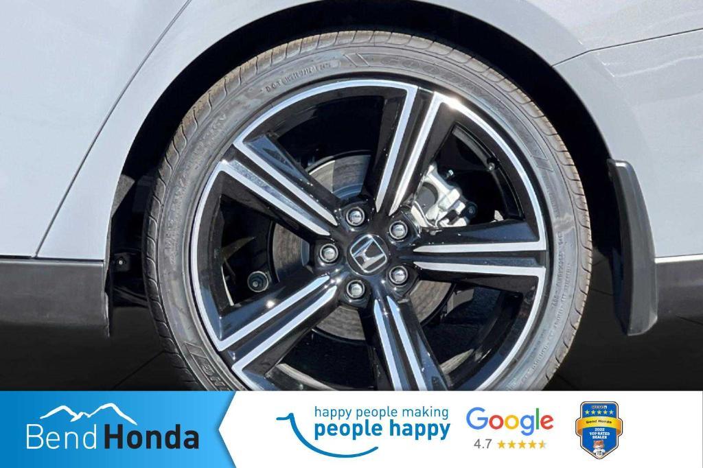 new 2025 Honda Accord Hybrid car, priced at $33,659