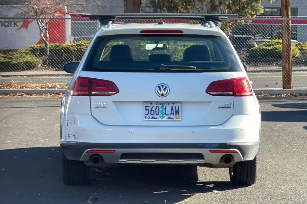 used 2017 Volkswagen Golf Alltrack car, priced at $19,996