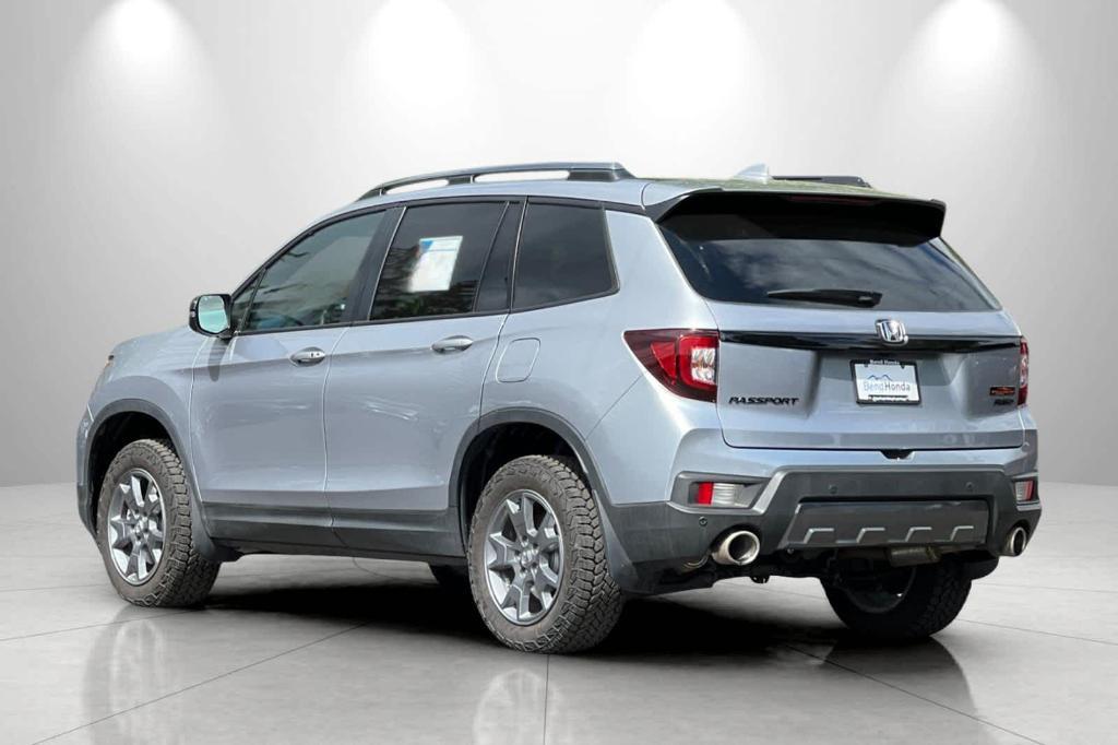 used 2025 Honda Passport car, priced at $41,000
