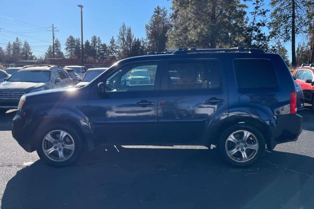 used 2013 Honda Pilot car, priced at $14,990