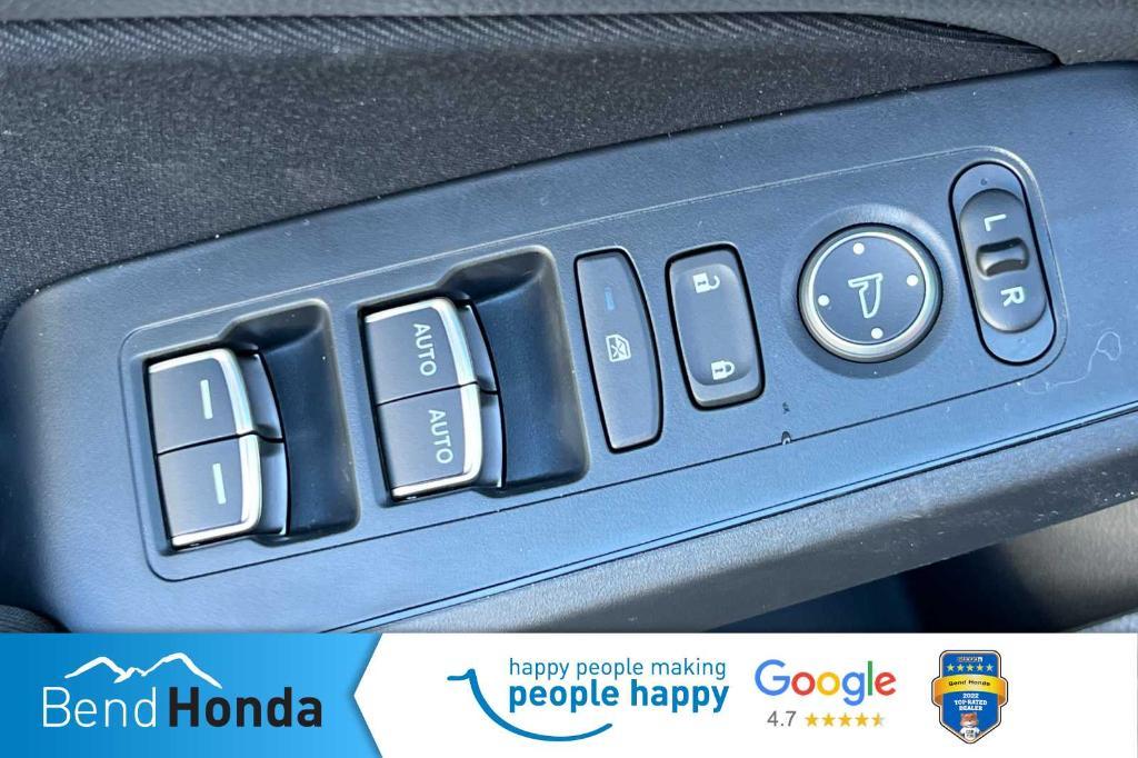 new 2025 Honda Civic Hybrid car, priced at $29,999