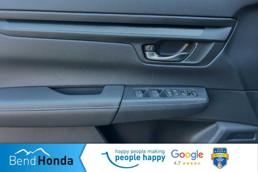 new 2025 Honda CR-V car, priced at $32,995
