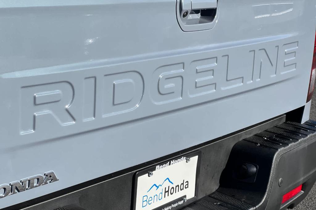 new 2025 Honda Ridgeline car, priced at $46,252