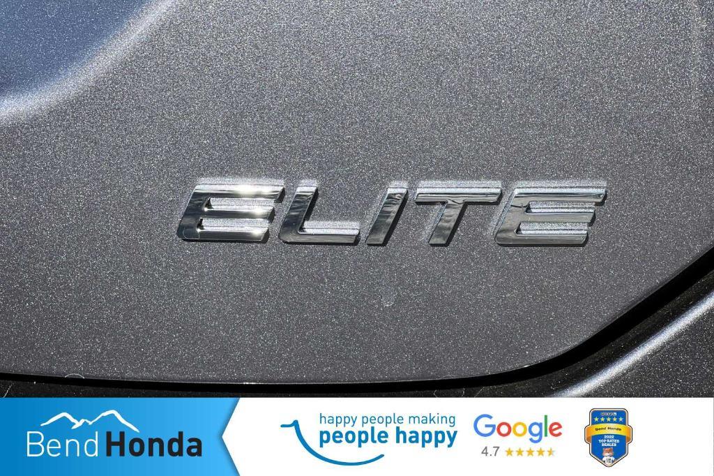 new 2025 Honda Pilot car, priced at $55,305